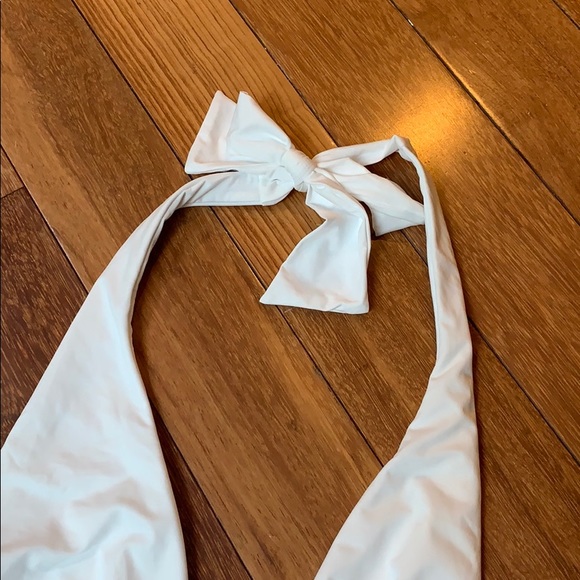 🦃 SOLD WeWoreWhat Brooklyn One piece in White NWT - Picture 6 of 11